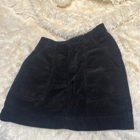 Le Mont S’Michel Black Skirt size 36 - Picture 2 of 5